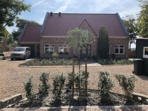 Bazien Luxe kamer bij Strand en Kreek natuur en veel faciliteiten